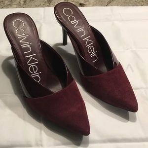 Calvin Klein Pumps